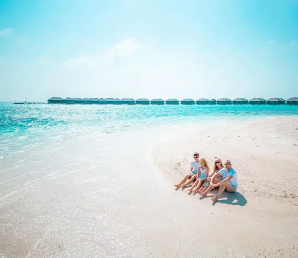 Maldives wedding ceremony photography on a private sandbank